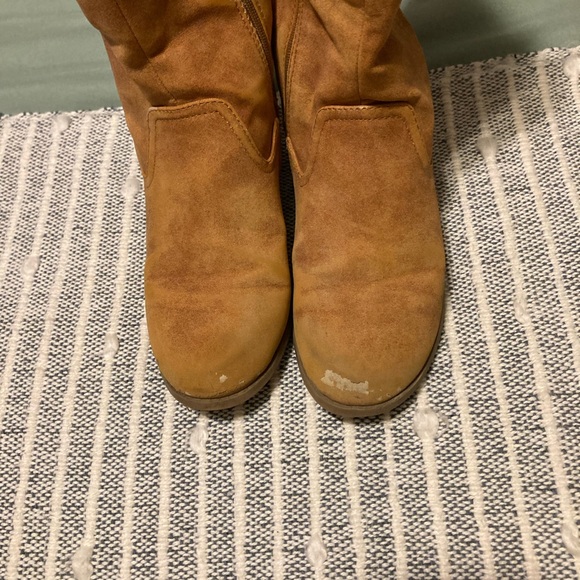 Girls Lucky Tall brown boots Size 1 - Picture 4 of 5